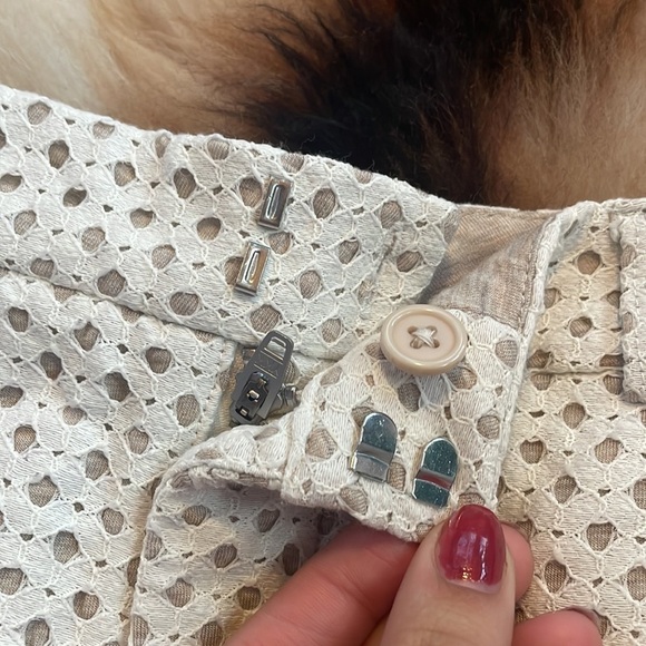 Tart Woman’s White Shorts - Picture 3 of 8